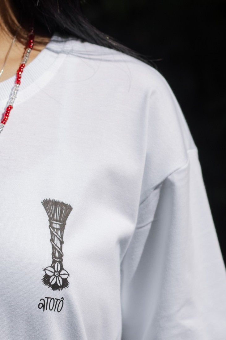 Camiseta Baby Look Omolu - Coleção Primeiro Toque