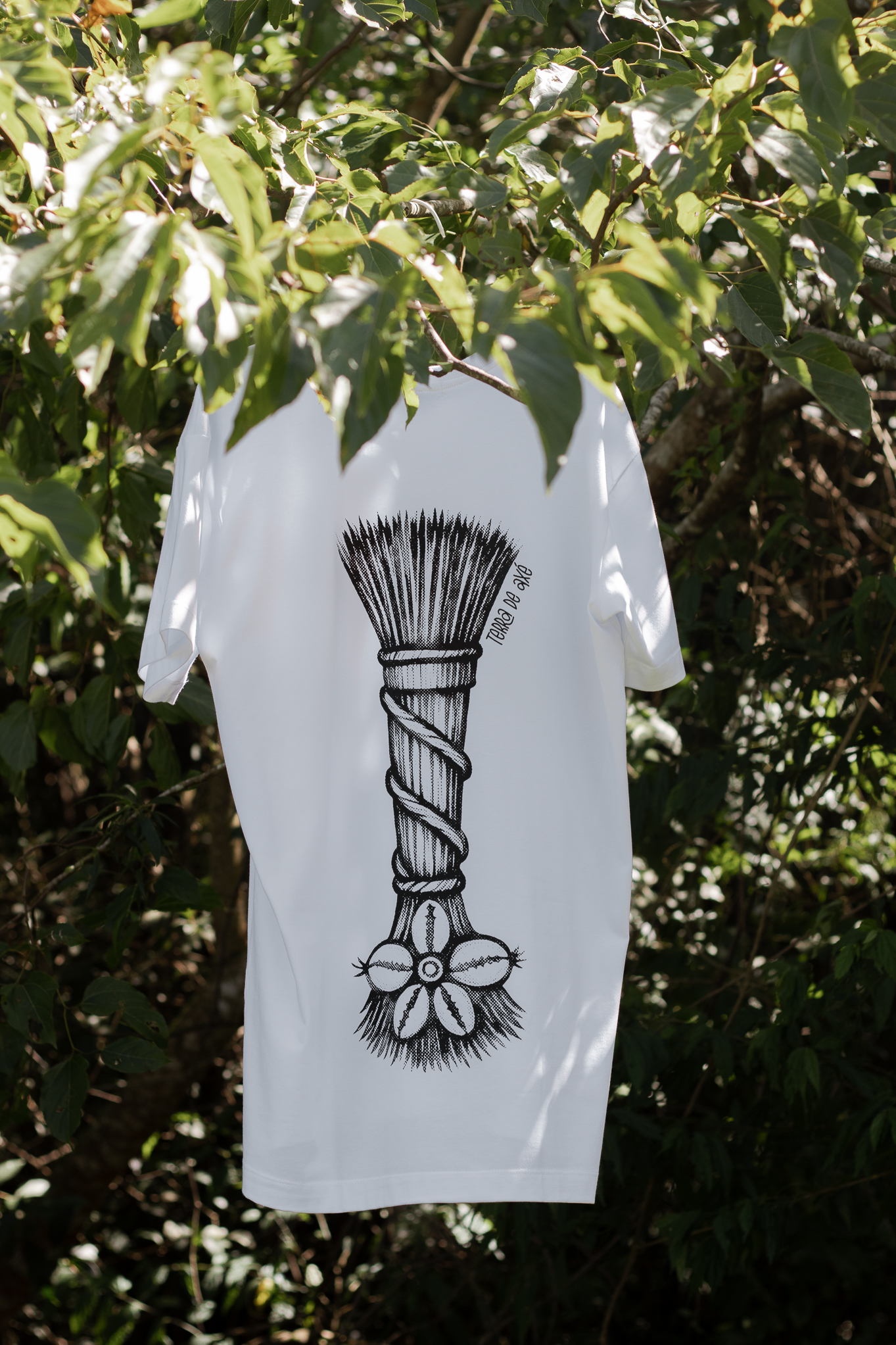 Camiseta Unissex Omolu - Coleção Primeiro Toque