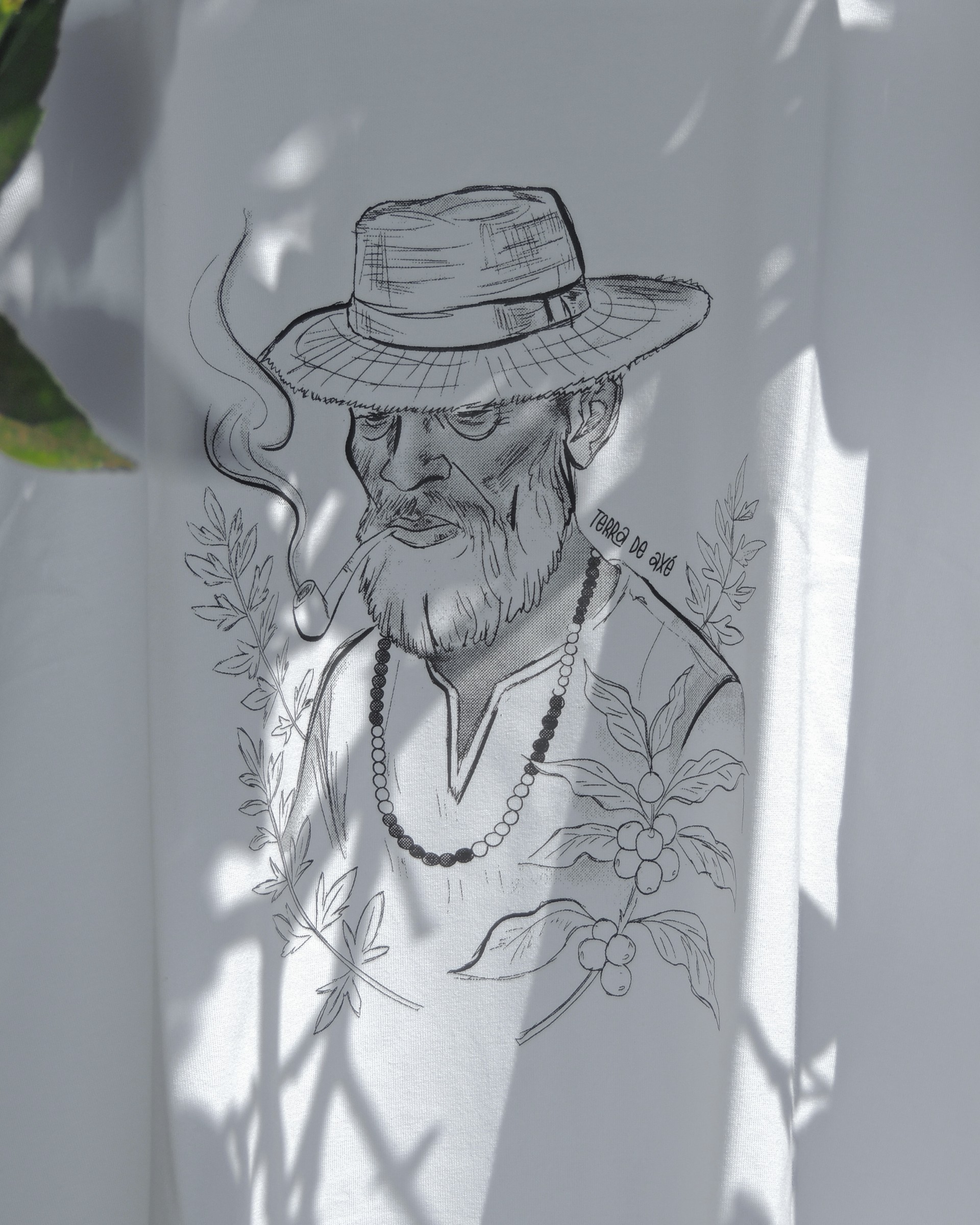 Camiseta Unissex Preto Velho - Coleção Ponto Firmado