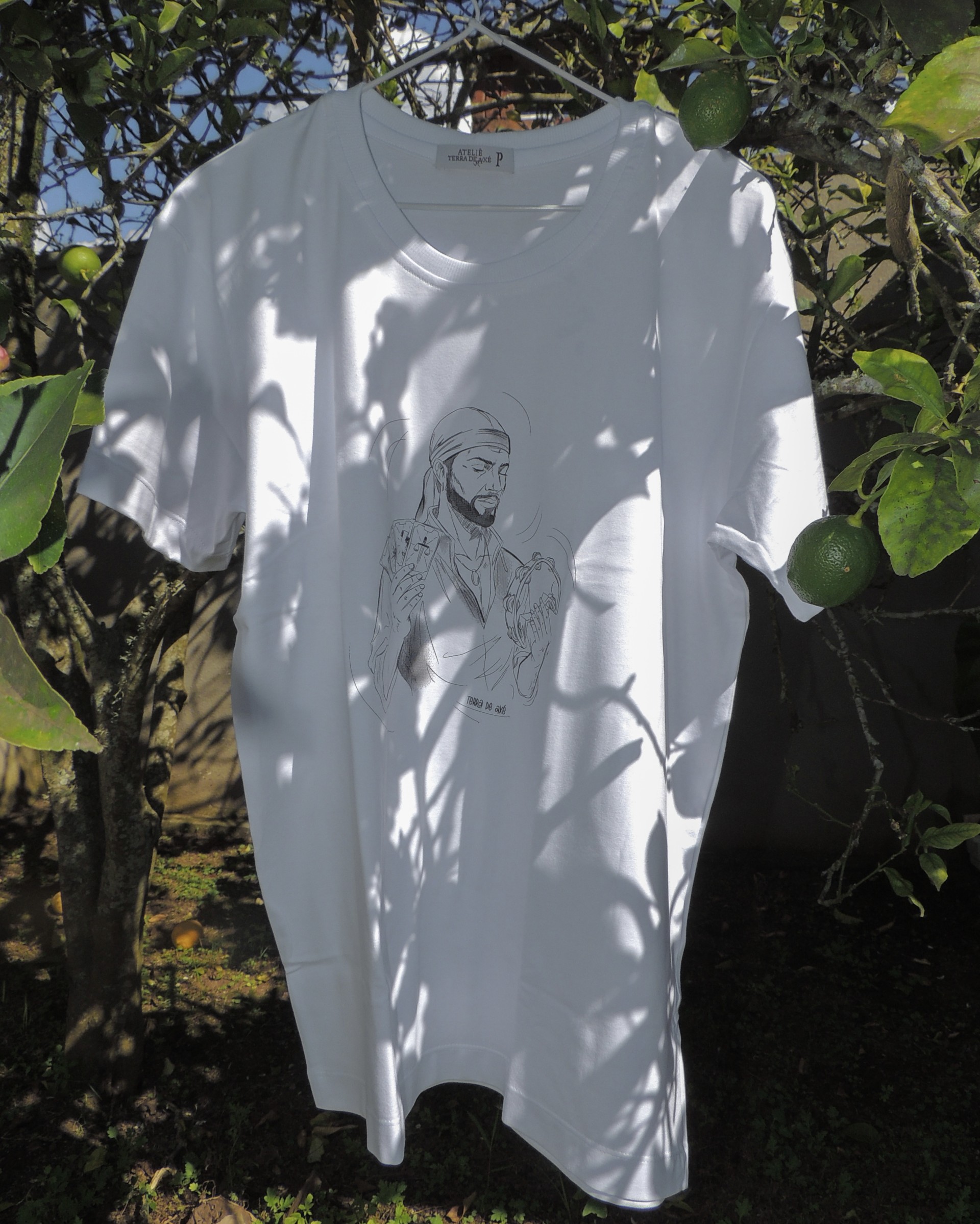 Camiseta Unissex Cigano - Coleção Ponto Firmado - Costas